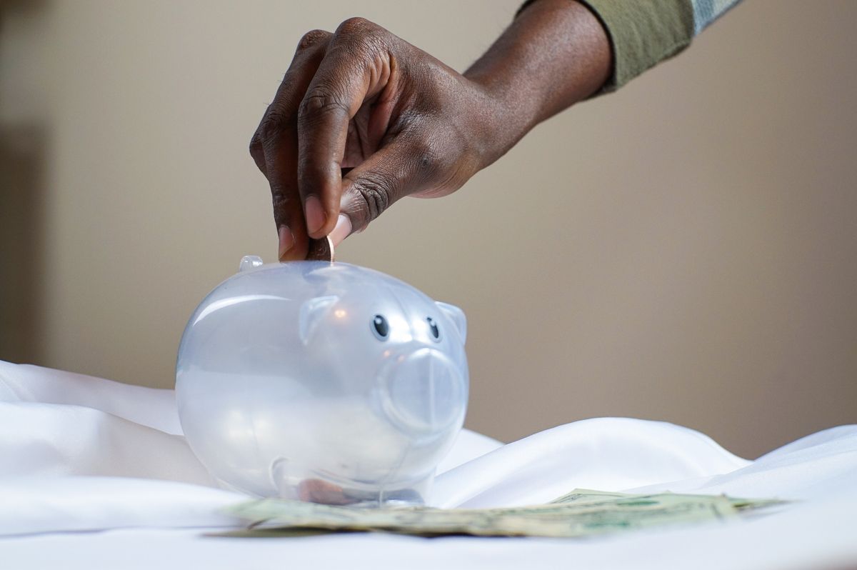 Illustration for Money & Expenses